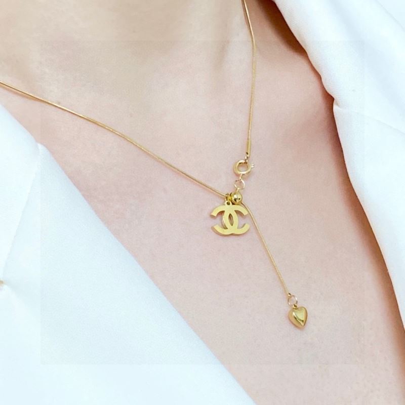 Ch*el brooches